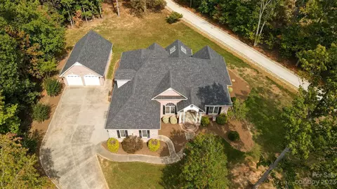 11630 Hidden Forest Ln, Davidson, NC 28036 photo 3