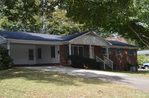 533 Carolina Ave, Statesville, NC 28677