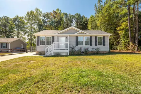 178 Ridge Creek Dr, Troutman, NC 28166