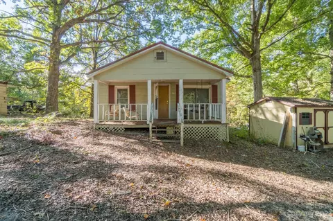 159 Applehill Rd, Troutman, NC 28166