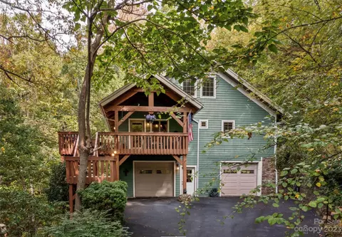 116 Ivy Rd, Mills River, NC 28759