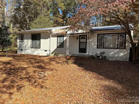 138 Brandy Ln, Statesville, NC 28677