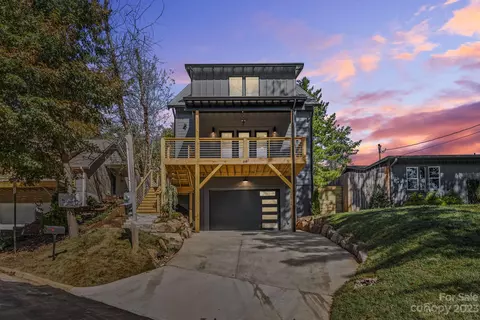 64 New Jersey Ave, Asheville, NC 28806