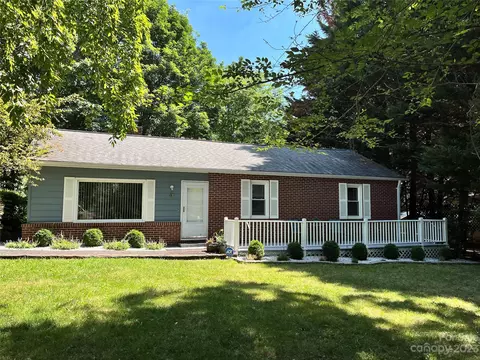 130 Onteora Blvd, Asheville, NC 28803