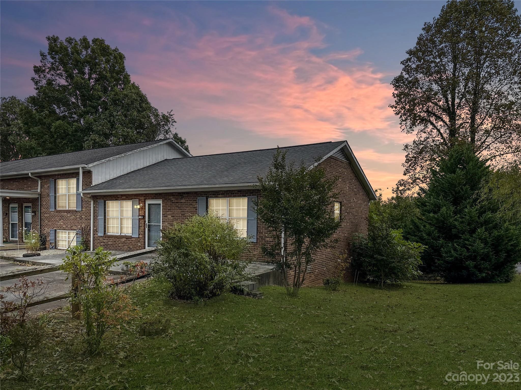 410 Oak E F St Unit F  