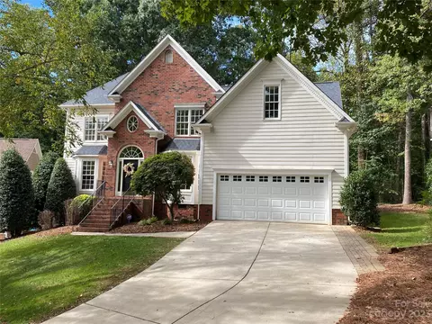 100 Whitney Ct, Fort Mill, SC 29715