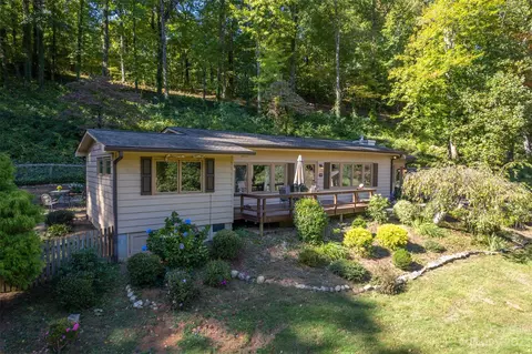 137 Judge Rd, Tryon, NC 28782