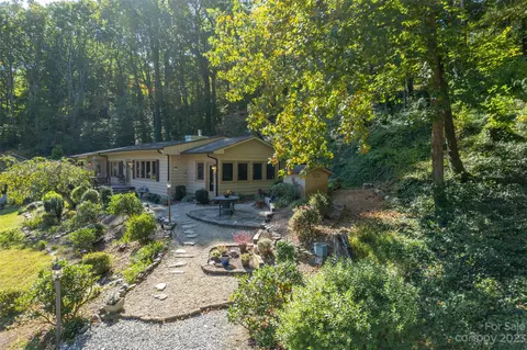 137 Judge Rd, Tryon, NC 28782 photo 6