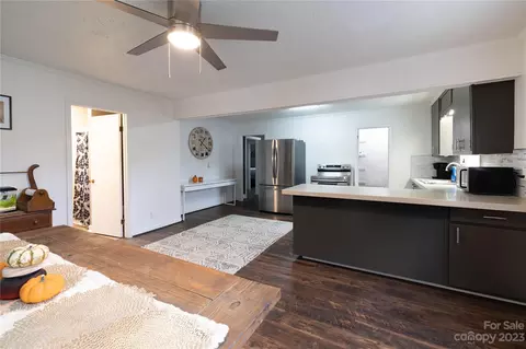 429 E Main St, Biscoe, NC 27209 photo 18