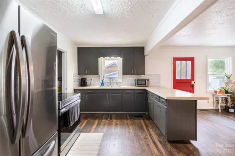 429 E Main St, Biscoe, NC 27209 photo 12