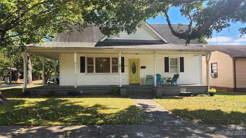701 S Yadkin Ave, Spencer, NC 28159