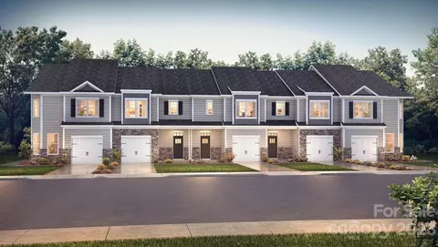1252 Evelynnview Ln, Kernersville, NC 27284
