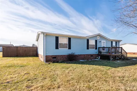 140 Phifer Rd, Cleveland, NC 27013