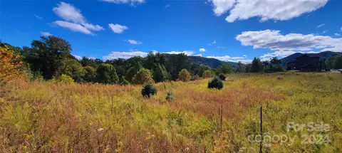 Roca Vista 508 Drive #508, Lenoir, NC 28645