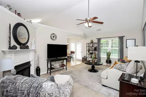 4033 Thomas Sam Dr, Rock Hill, SC 29732