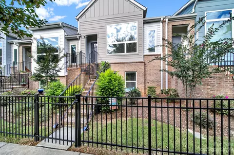 2033 Statesville Ave, Charlotte, NC 28206