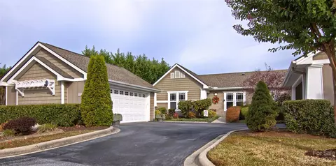 6204 Wood Duck Way, Hendersonville, NC 28792