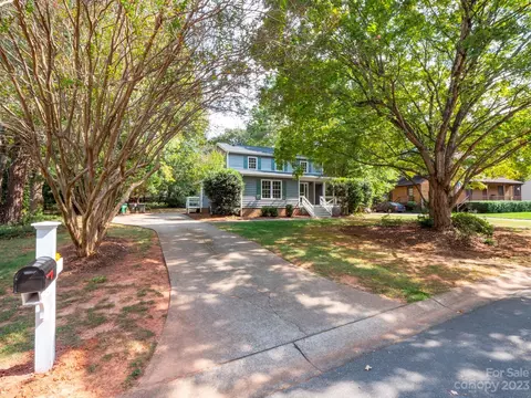 6721 Ironkettle Rd, Charlotte, NC 28270