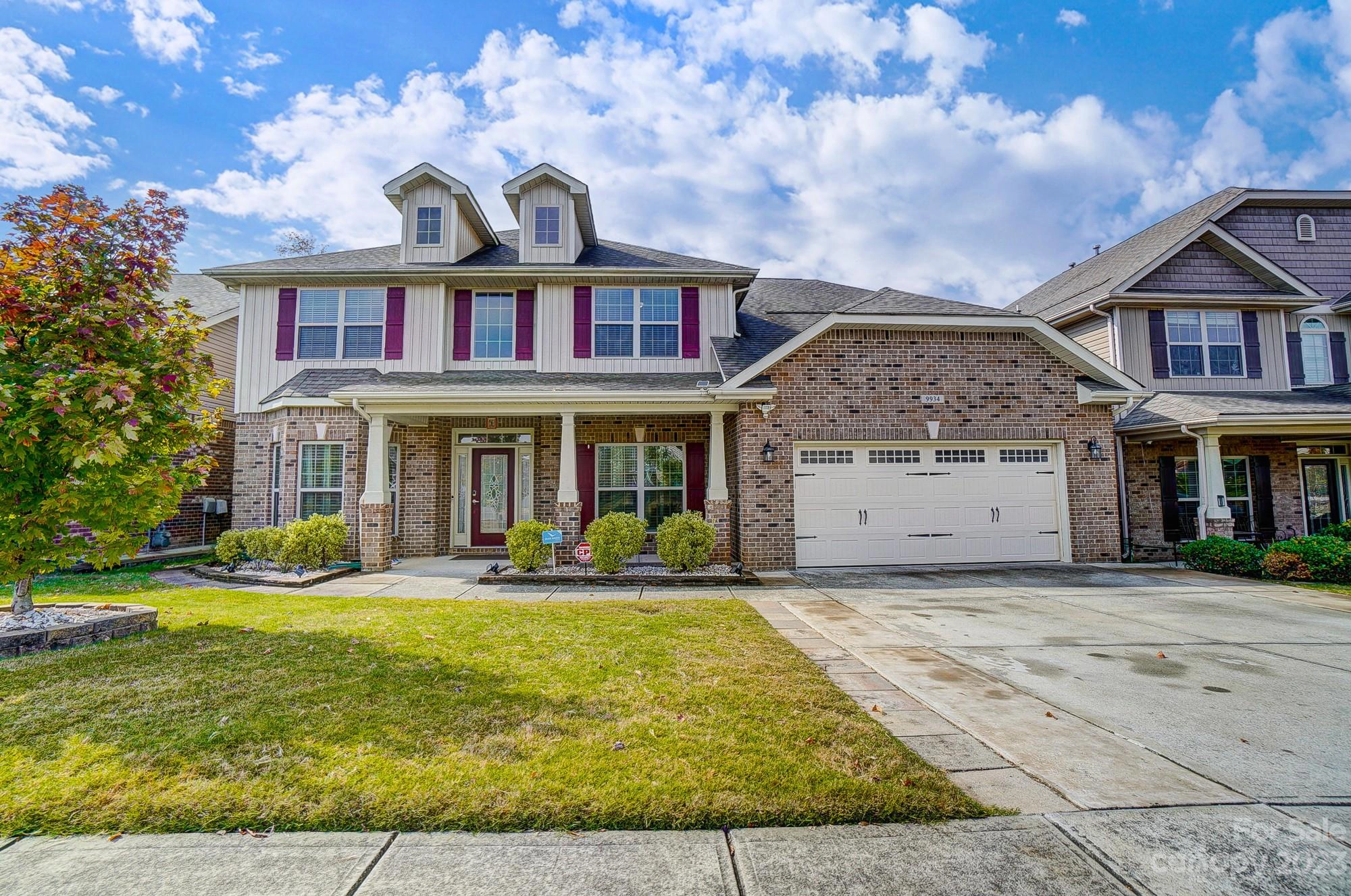 9934 Loughlin 27 Ln Unit 27  