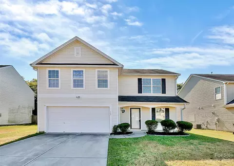 549 Gentle Breeze Ln, Rock Hill, SC 29730