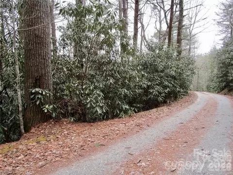 Toxaway Falls Drive, Lake Toxaway, NC 28747