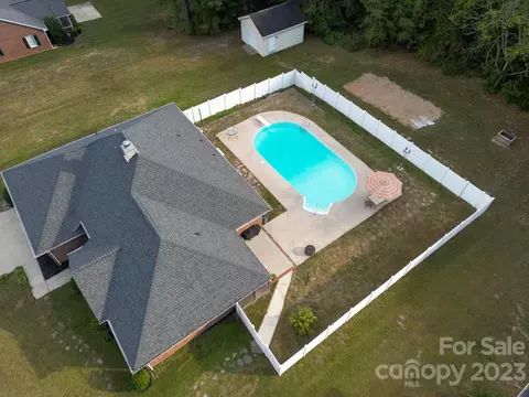 268 Robert Keever Rd, Stanley, NC 28164 photo 5