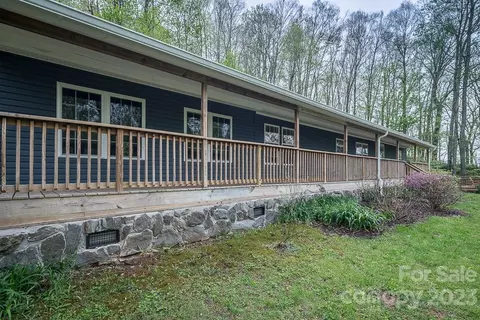 360 Misty Mountain Rd, Boone, NC 28607