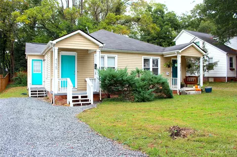 Hiddenbrook Drive, Charlotte, NC 28205