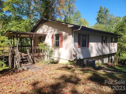 323 Brandon Ln, Otto, NC 28763