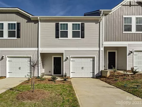 846 Gerard Bay Dr, Fort Mill, SC 29715