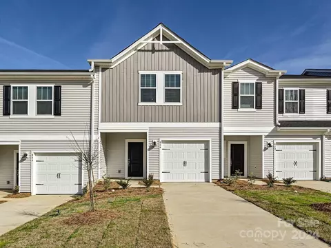 844 Gerard Bay Dr, Fort Mill, SC 29715