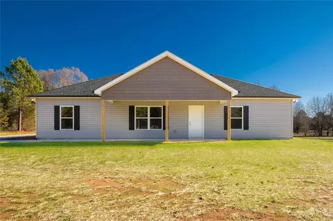 112 Clintwood Dr, Clover, SC 29710