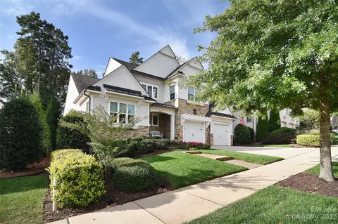 9230 Robbins Preserve Rd, Cornelius, NC 28031