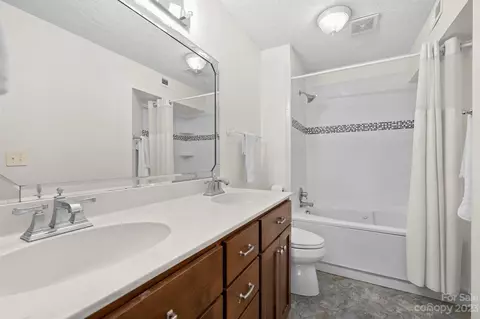 20357 Harborgate 202 Ct #202, Cornelius, NC 28031 photo 18