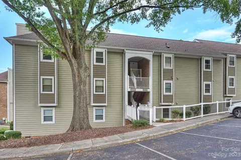 20357 Harborgate 202 Ct #202, Cornelius, NC 28031 photo 2