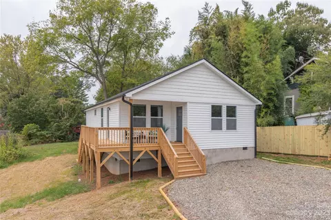 25 Third St, Canton, NC 28716