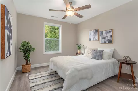 25 Third St, Canton, NC 28716 photo 19