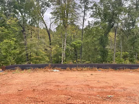 5529 Soft Shell 403 Dr #403, Lancaster, SC 29720 photo 2