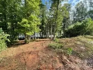 554 E Settings Nw Blvd NW, Valdese, NC 28690