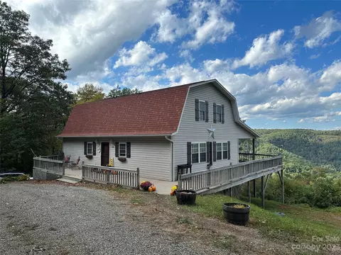 1100 Horton Rd, Ennice, NC 28623