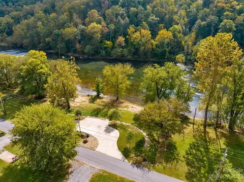 258 Rollins Rd, Marshall, NC 28753 photo 7