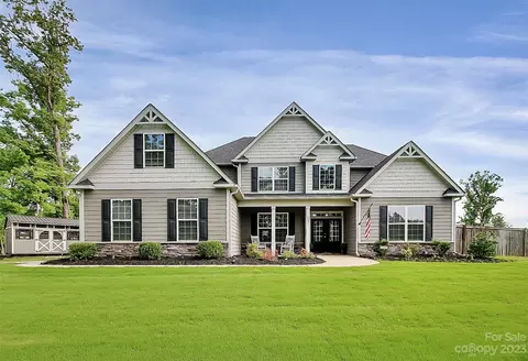 2601 Lakefront Dr, Belmont, NC 28012