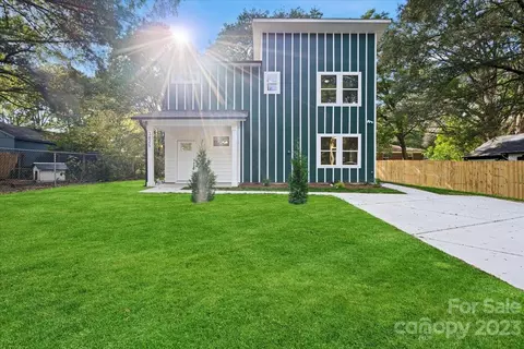3825 Black Ave, Charlotte, NC 28216