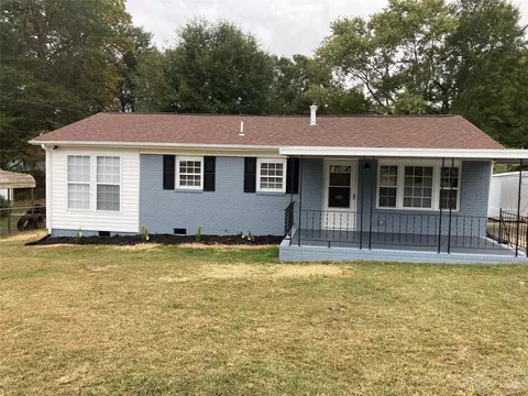 410 Homestead Dr, Gastonia, NC 28056