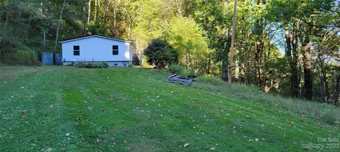 1644 Rich Cove Rd, Maggie Valley, NC 28751