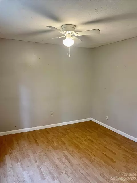 2836 Mudcut Rd, Marion, NC 28752 photo 17