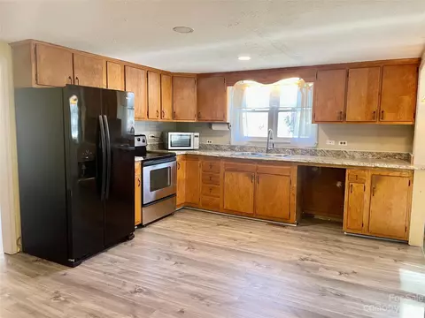 2836 Mudcut Rd, Marion, NC 28752 photo 7