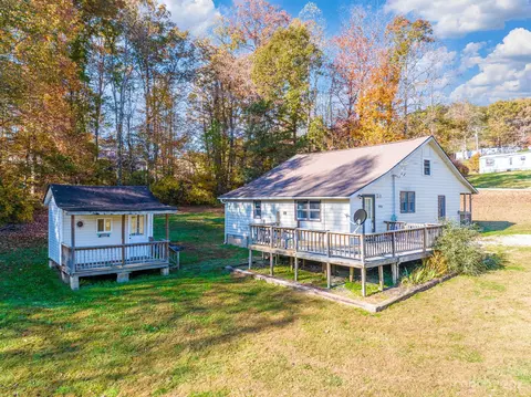 2836 Mudcut Rd, Marion, NC 28752 photo 4