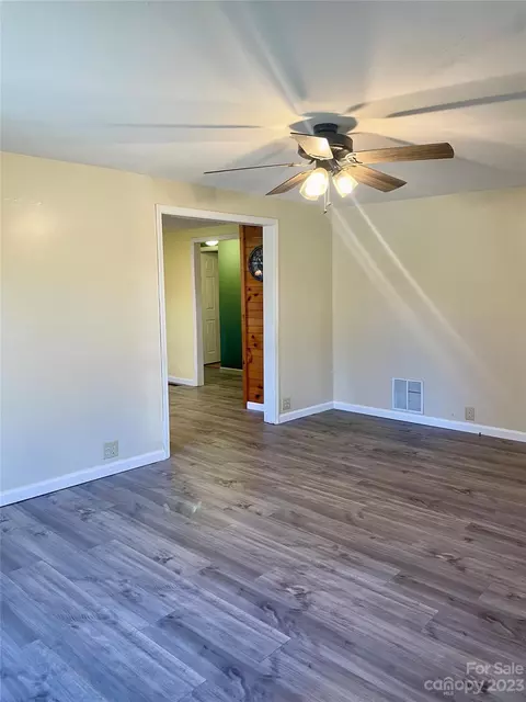 2836 Mudcut Rd, Marion, NC 28752 photo 10