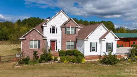 4781 Sherer Rd, Sharon, SC 29742